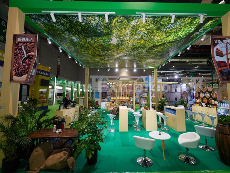 Panama Pavilion' booth construction