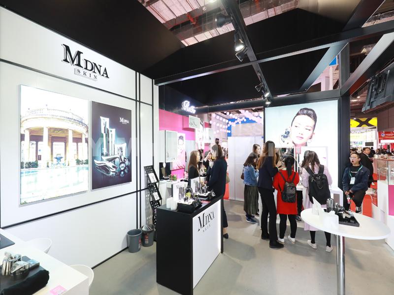 MTG's stand build MTG's stand build