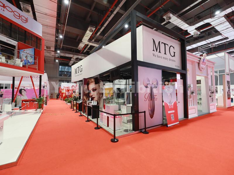 MTG's stand design