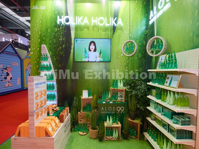 HOLIKA HOLIKA's booth construction