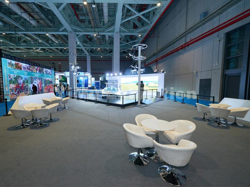 KLEIN Aircar’s booth design KLEIN Aircar’s booth design